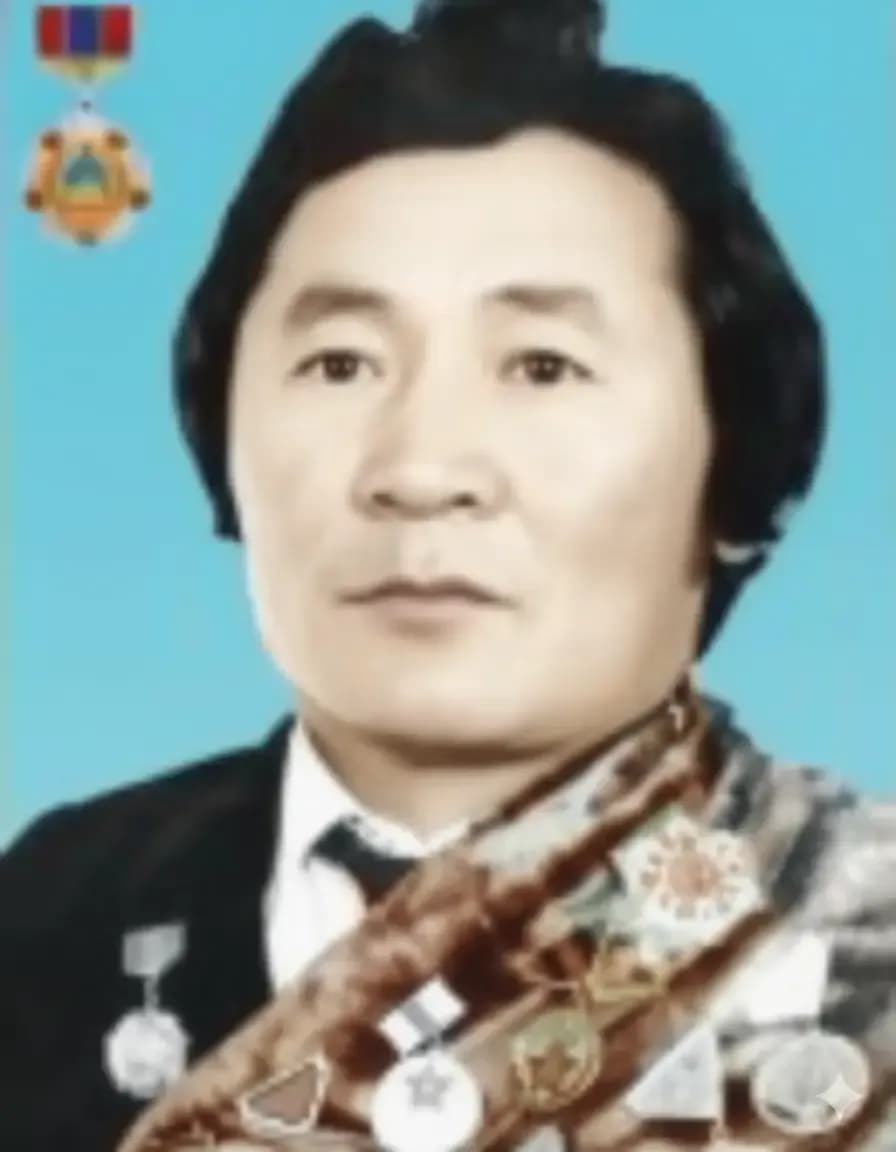 Ч. Дамдиншарав