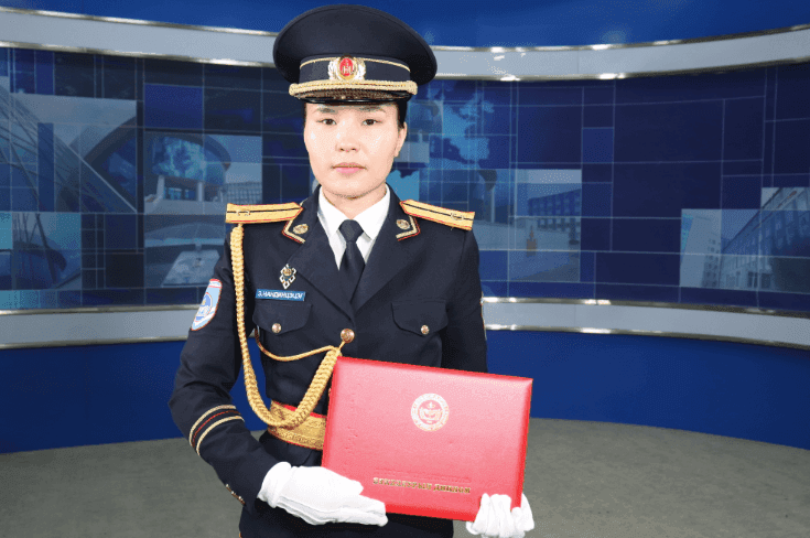 ОНЦ ТӨГСӨГЧ Энхбатын Нандинцэцэг