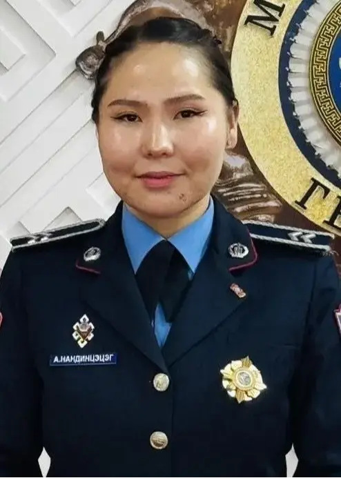 Нандинцэцэг